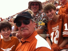 2010-10-23-03 Texas Game.jpg